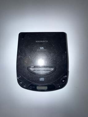 Magnavox AZ 7265CS/37 Portable CD Player Dynamic Bass Boost